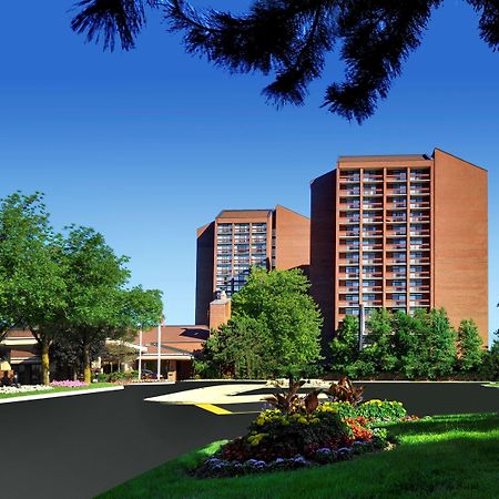 Hilton Mississauga/Meadowvale Hotel Exterior photo