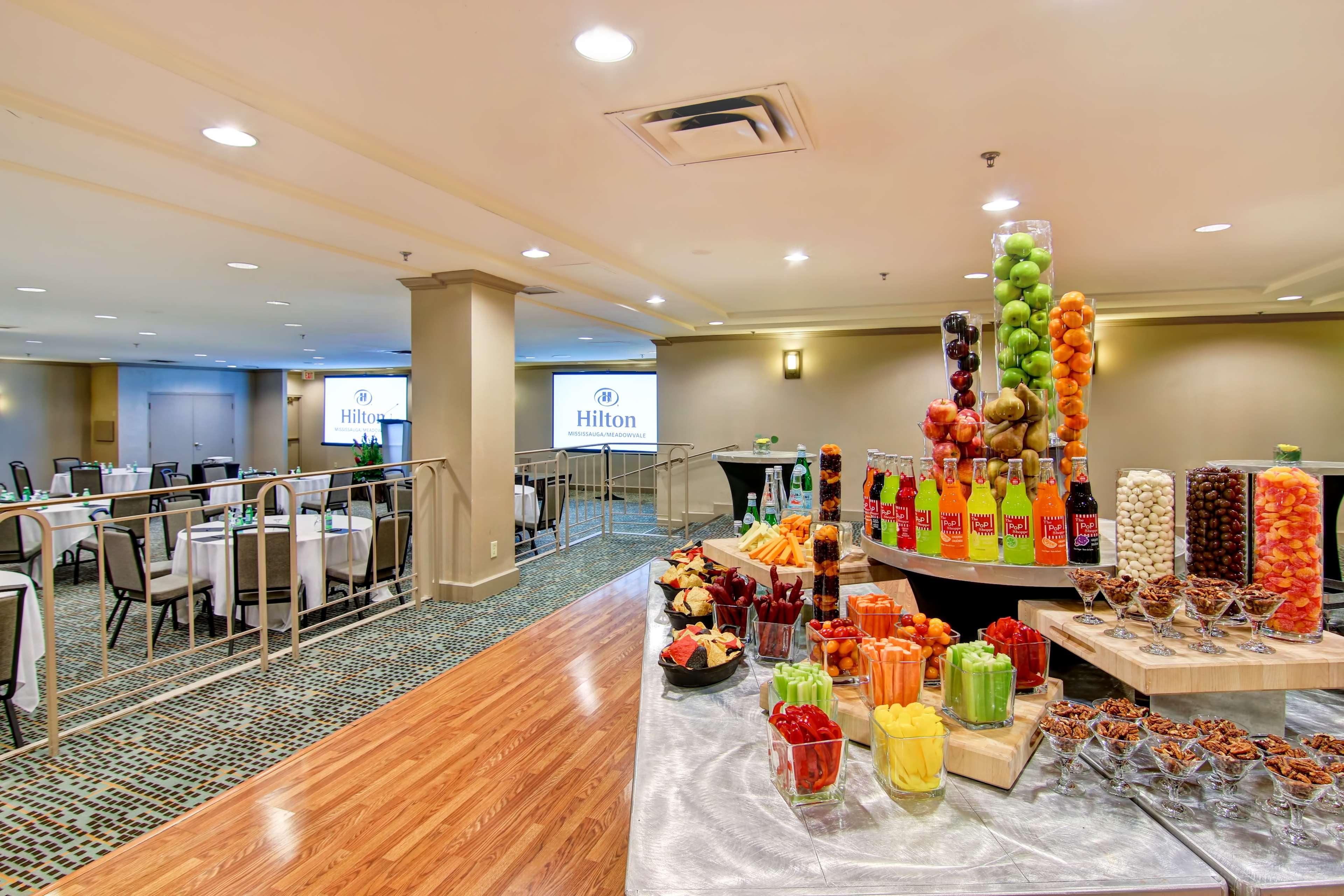 Hilton Mississauga/Meadowvale Hotel Exterior photo