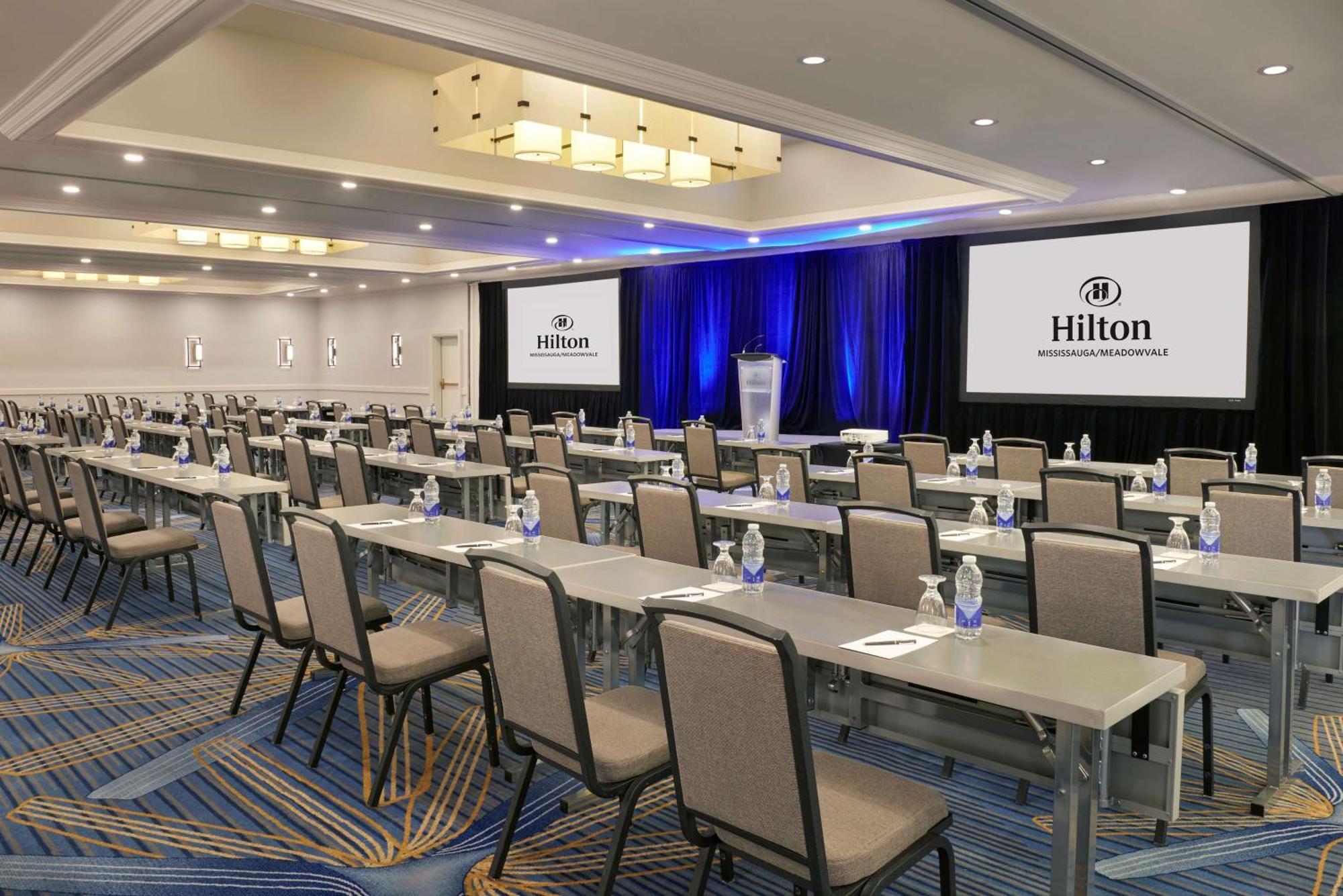 Hilton Mississauga/Meadowvale Hotel Exterior photo