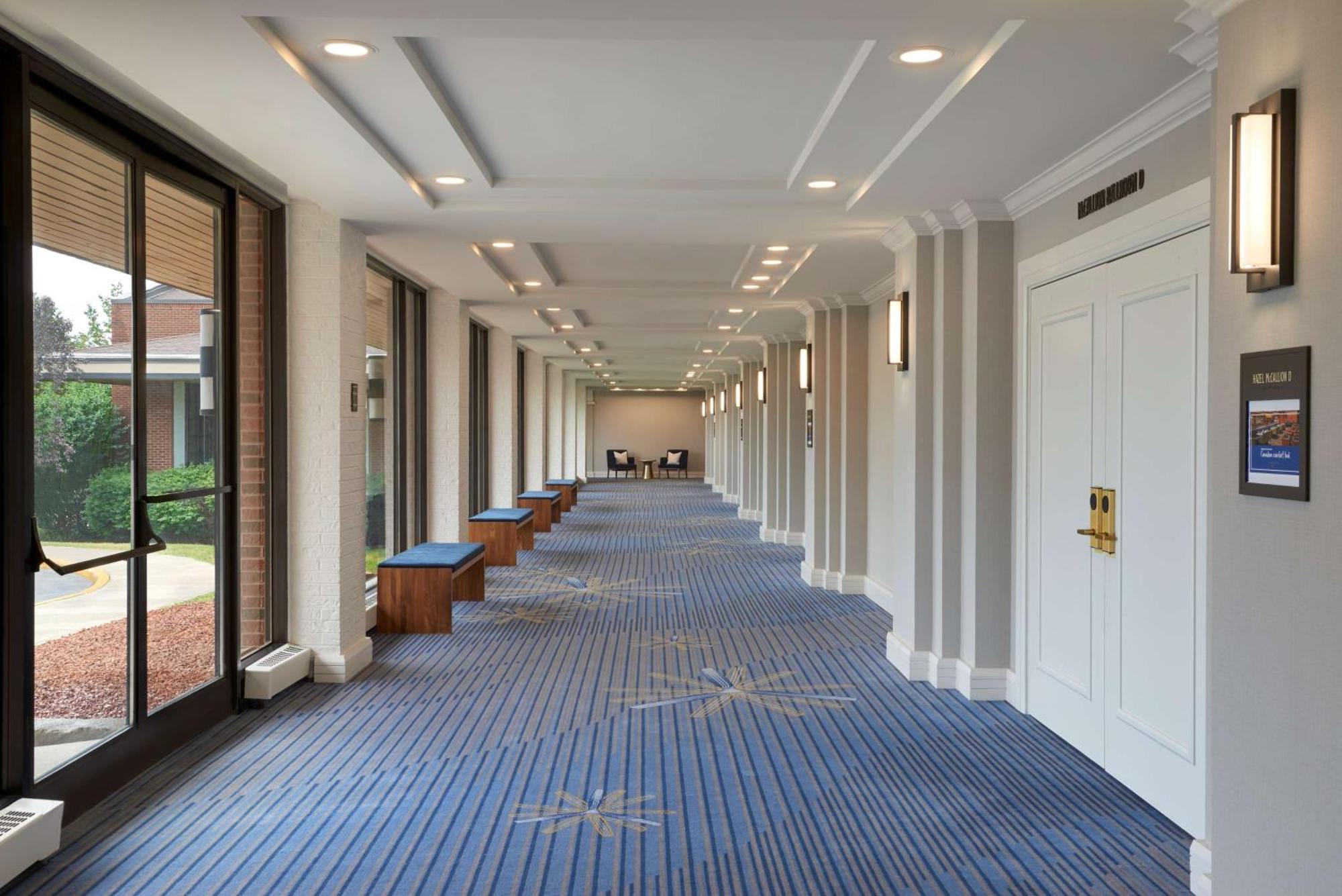 Hilton Mississauga/Meadowvale Hotel Exterior photo