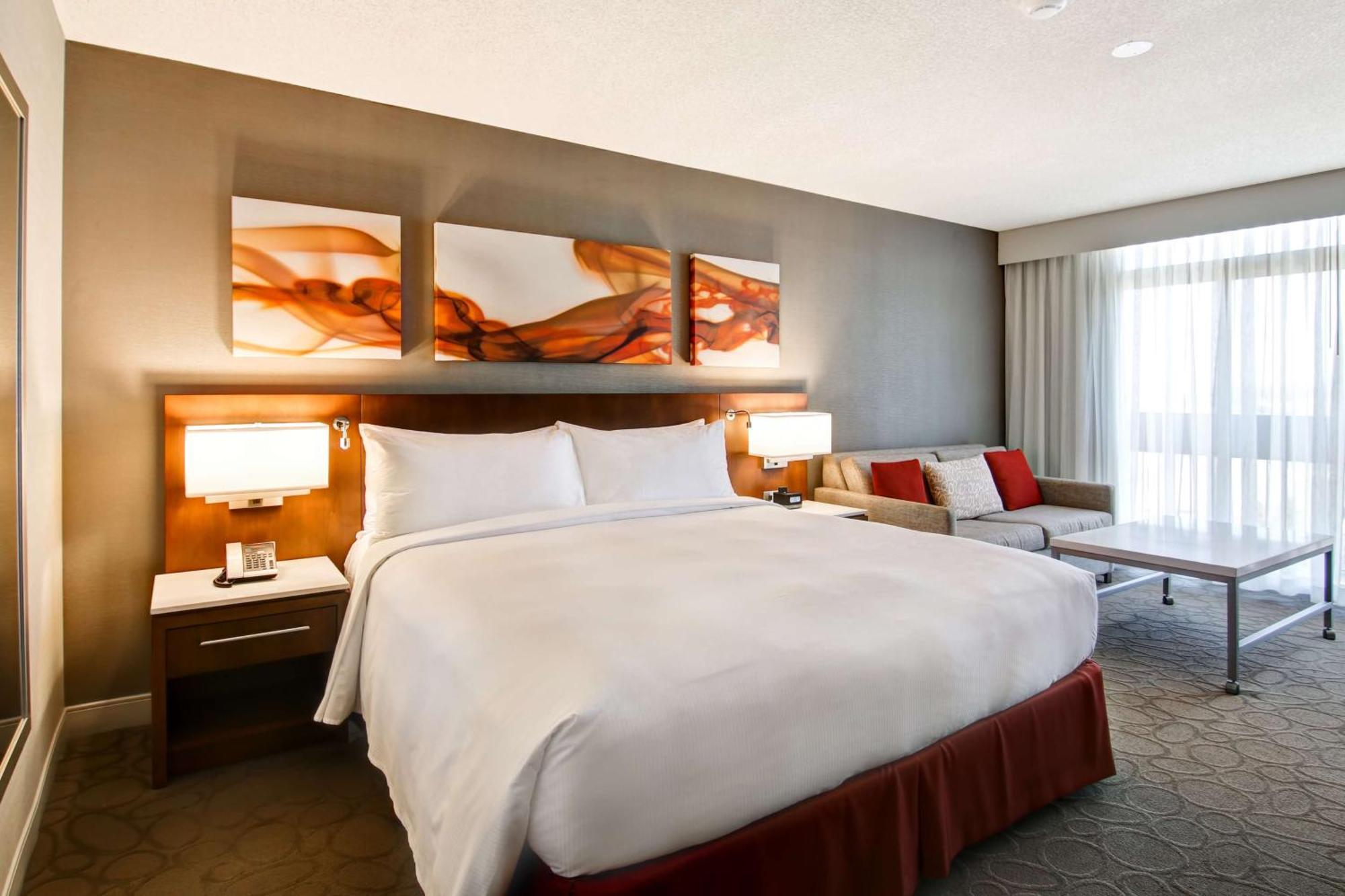 Hilton Mississauga/Meadowvale Hotel Exterior photo